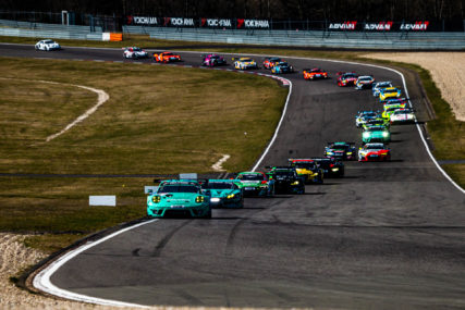 NLS 1 2022 DNF - Falken #3 - Patrick Pilet, Marco Seefried | © Chris Frays
