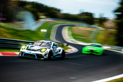 NLS3 P17 KCMG #18 - Earl Bamber, Dennis Ollsen, Josh Burden | © Chris Frays