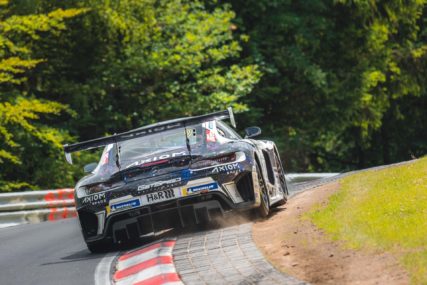 NLS 4 2022 - Winner Pro AM - AMG #9 - Janine Shoffner, Moritz Kranz | © Phgraphics