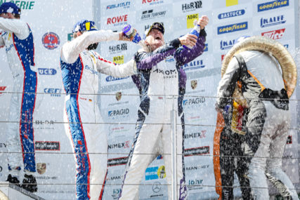 NLS 4 2022 - Winner Pro AM - AMG #9 - Janine Shoffner, Moritz Kranz | © GruppeC / NLS