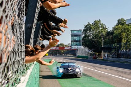 6hMonza Winner GTE-AM 911RSR #77 - C. RIED / S. PRIAULX / H. TINCKNELL | © Porsche