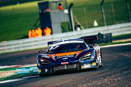British GT Donington Decider 2022 | © Chris Lazenby
